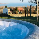 Szerelmes Tunderlak Hotel *