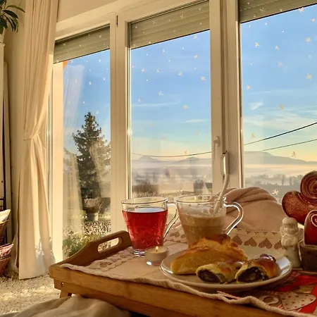 Szerelmes Tunderlak Hotel