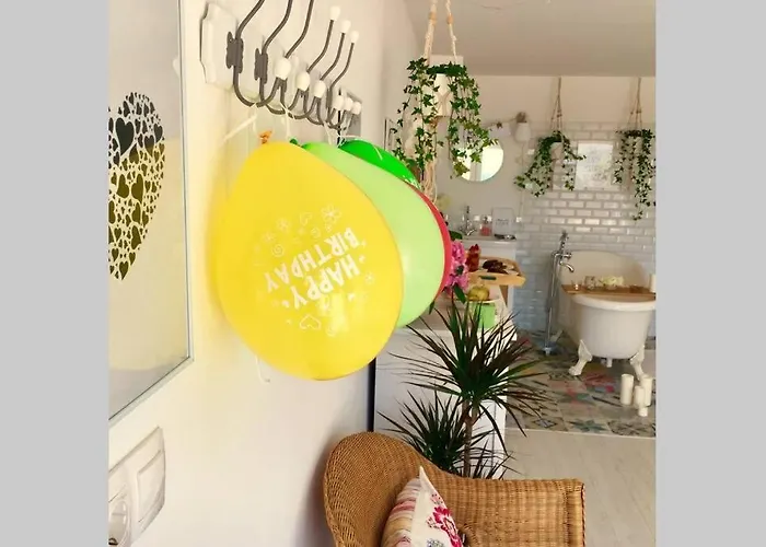 Szerelmes Tunderlak בלטונדריץ'