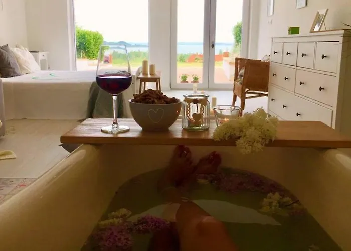 Szerelmes Tunderlak Hotel Balatonederics