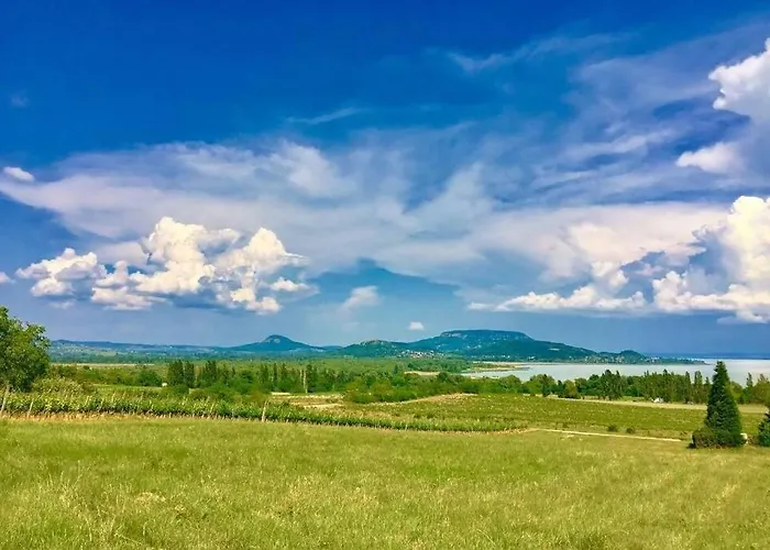 Hotel Szerelmes Tunderlak *