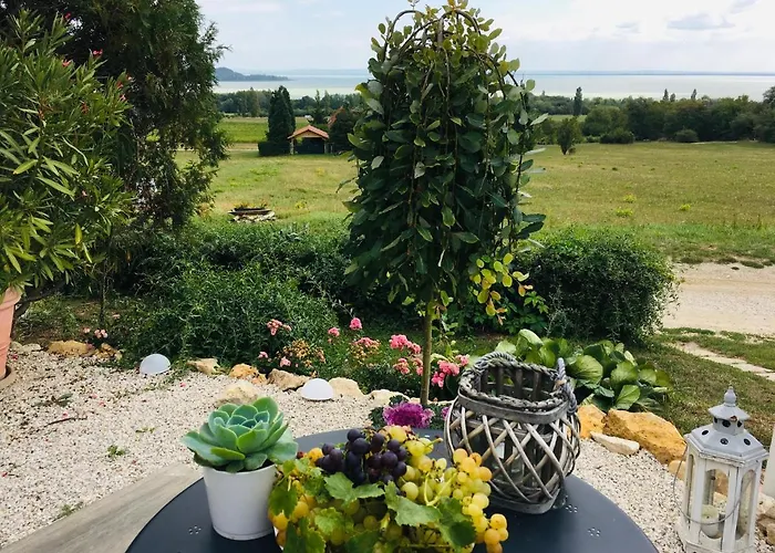 Hotel Szerelmes Tunderlak *